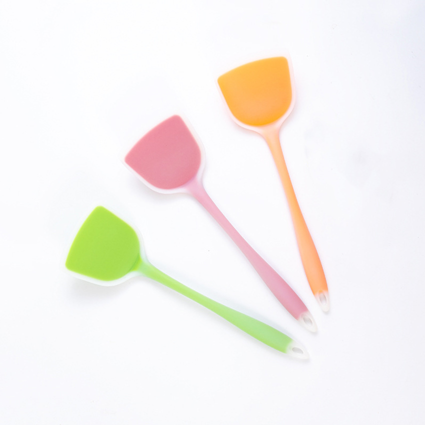 Silikonowe naczynia kuchenne Z – Okonomiyaki Spatula recenzja i cena